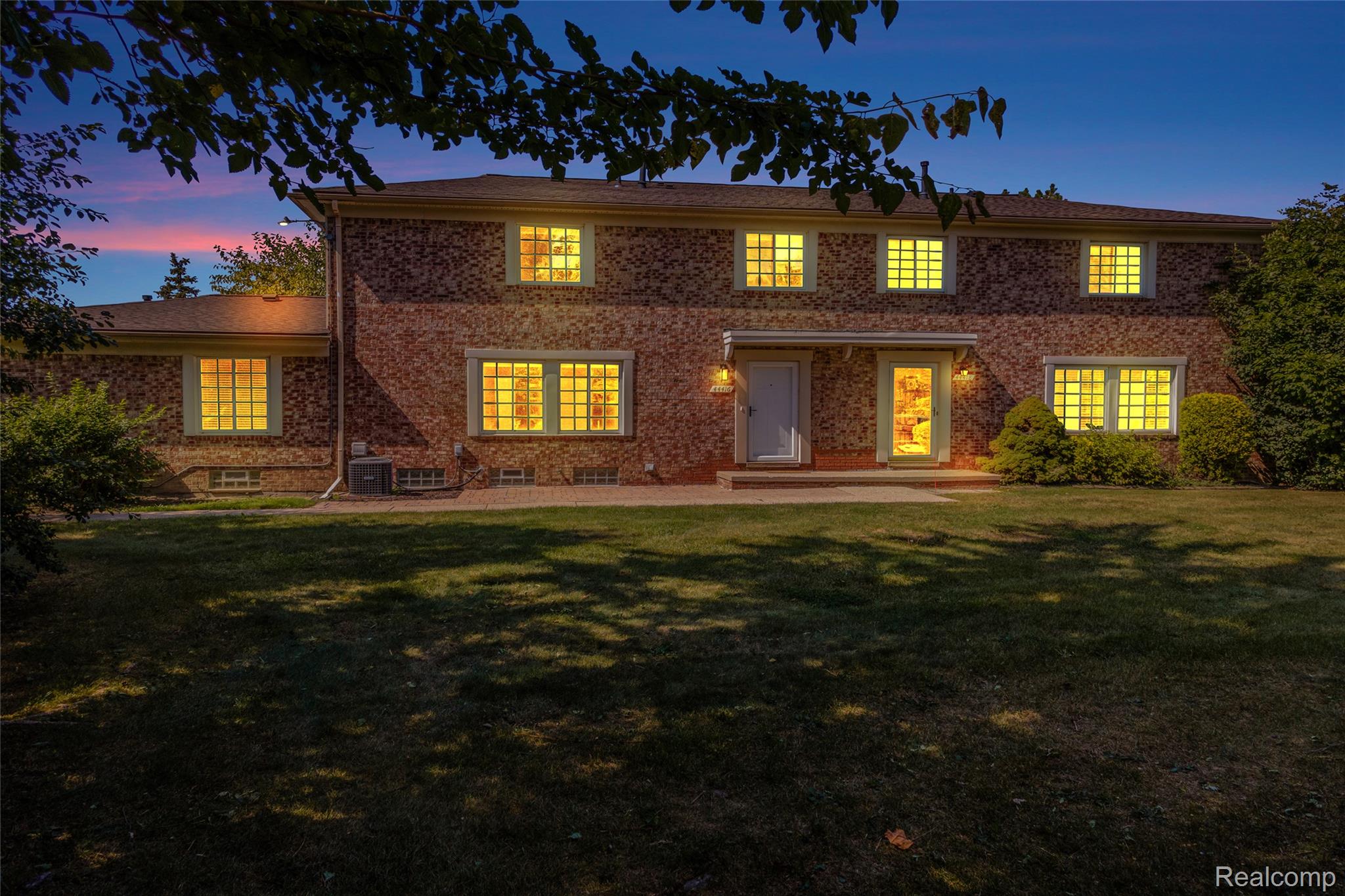 44416 Newburyport Drive