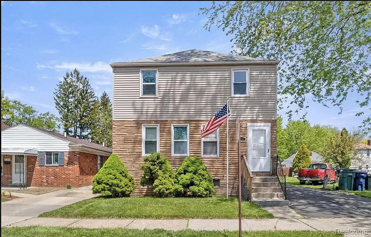 2180 Olive Ave
