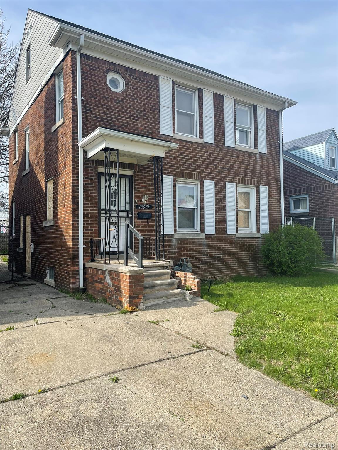 13639 MECCA Street