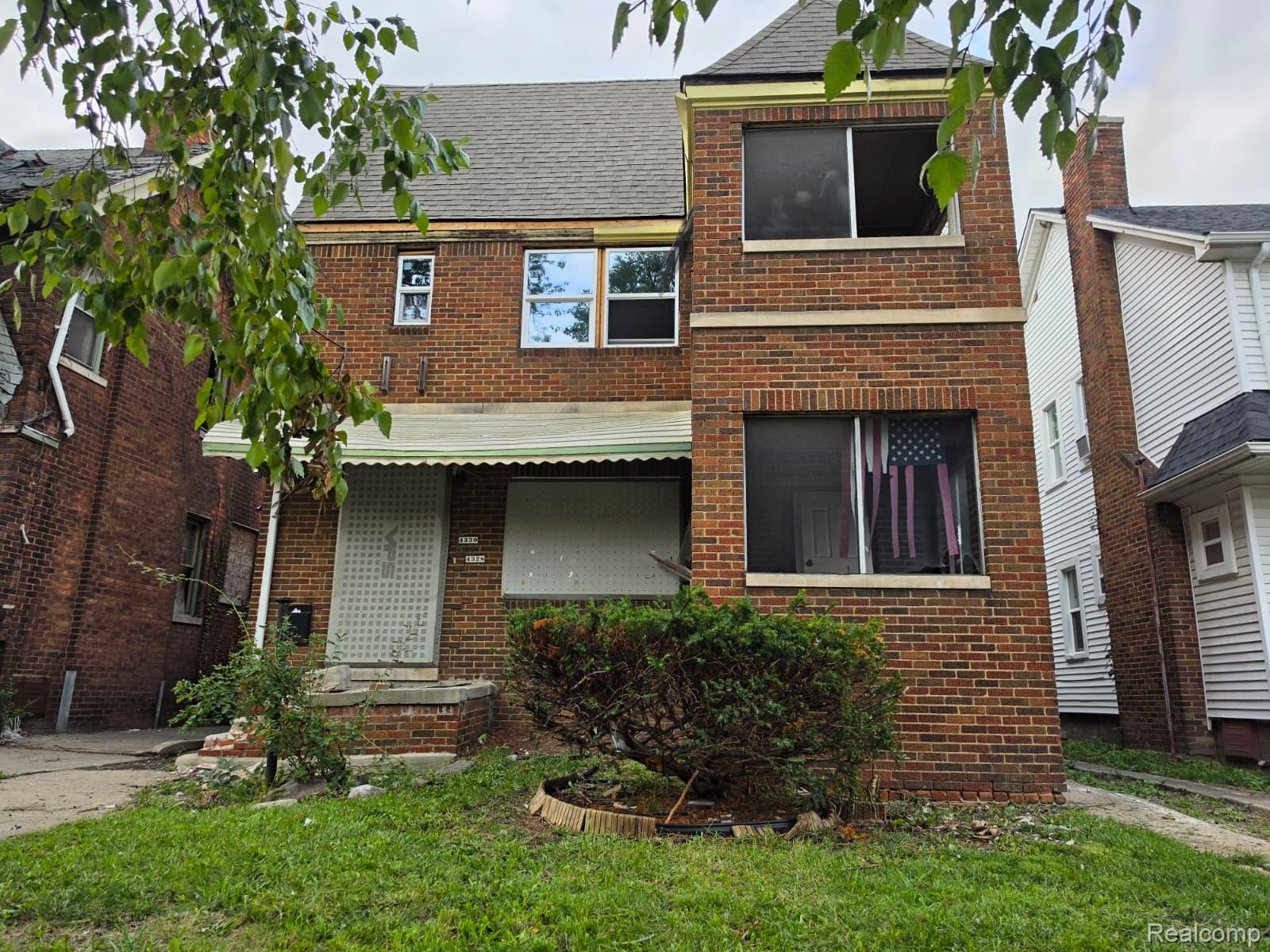 4328 Tyler Street